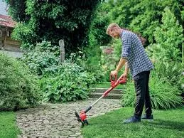 Maniabilité Einhell GE-CT 18 Li Coupe bordure einhell GE-CT 18 Li